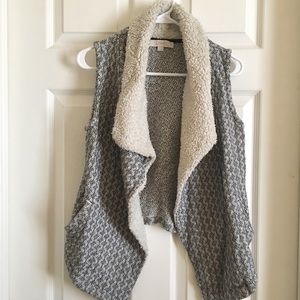 LOFT Cropped asymmetrical vest